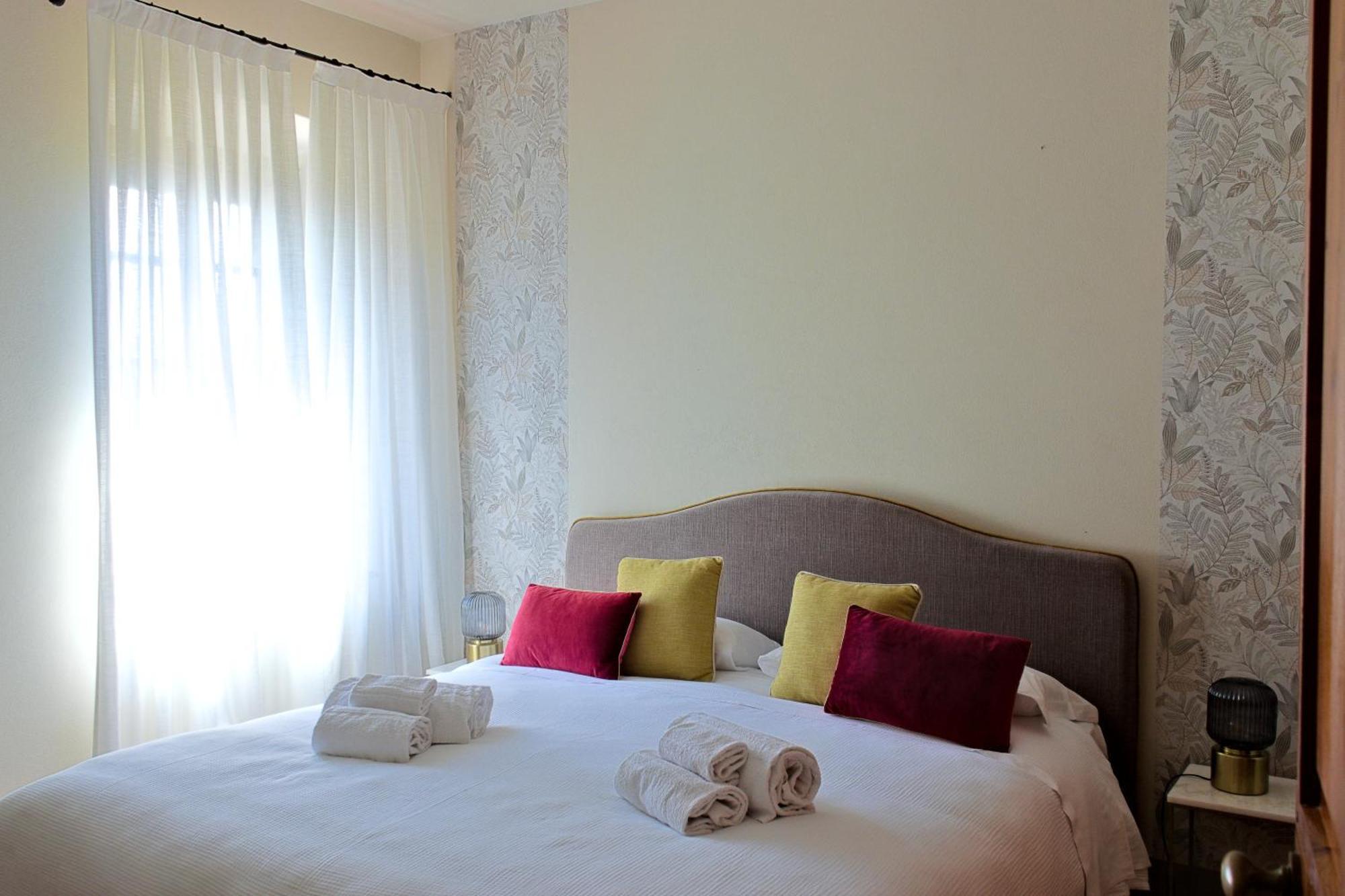 Le Mansarine Charme B&B Castellaro  Екстер'єр фото